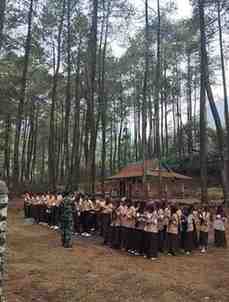 Latihan Dasar Kepemimpinan (LDKS) SMK Putra Bahari